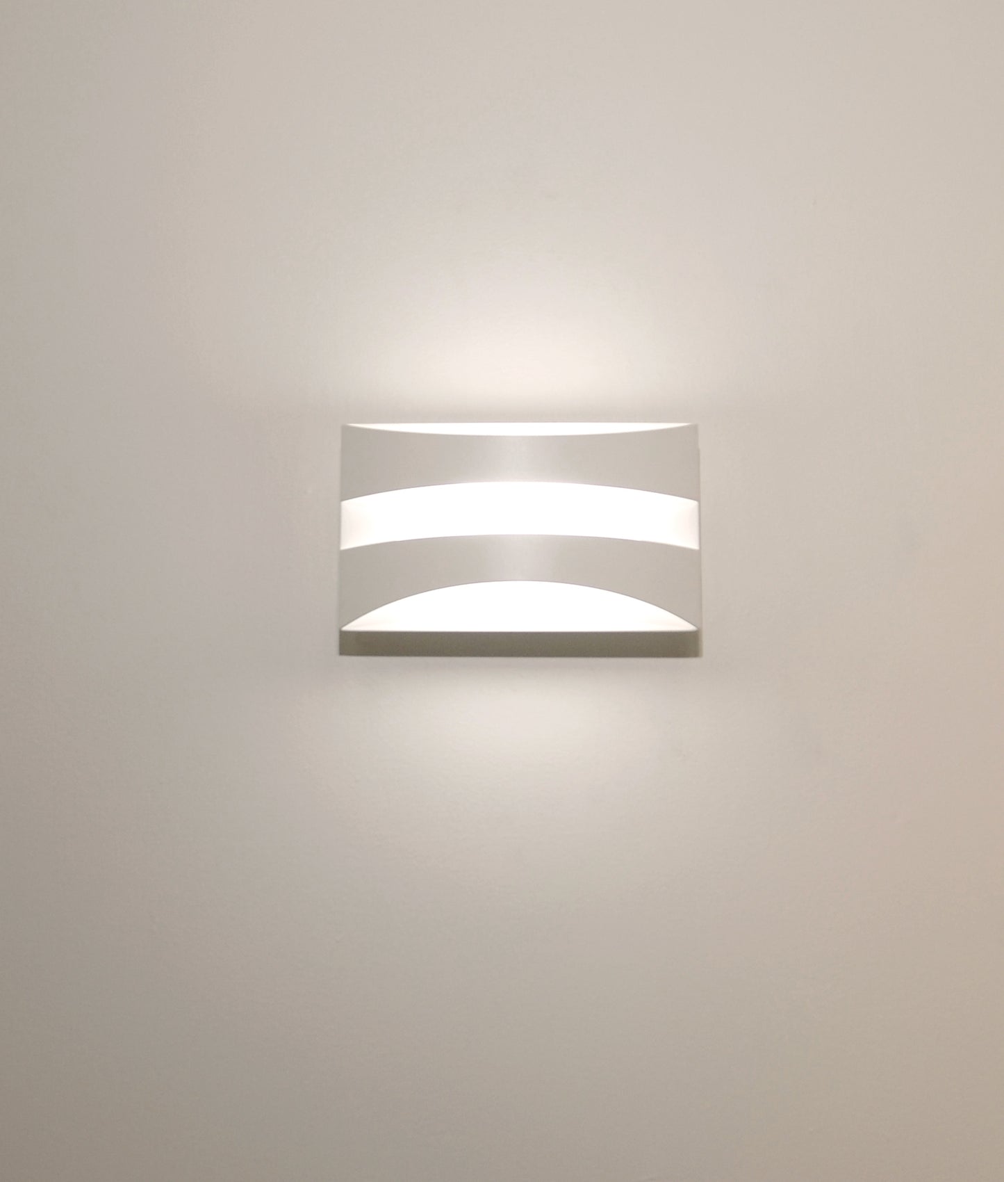 CARDIFF: City Series LED Tri-CCT Interior Rectangular Up/Down Dimmable Wall Light