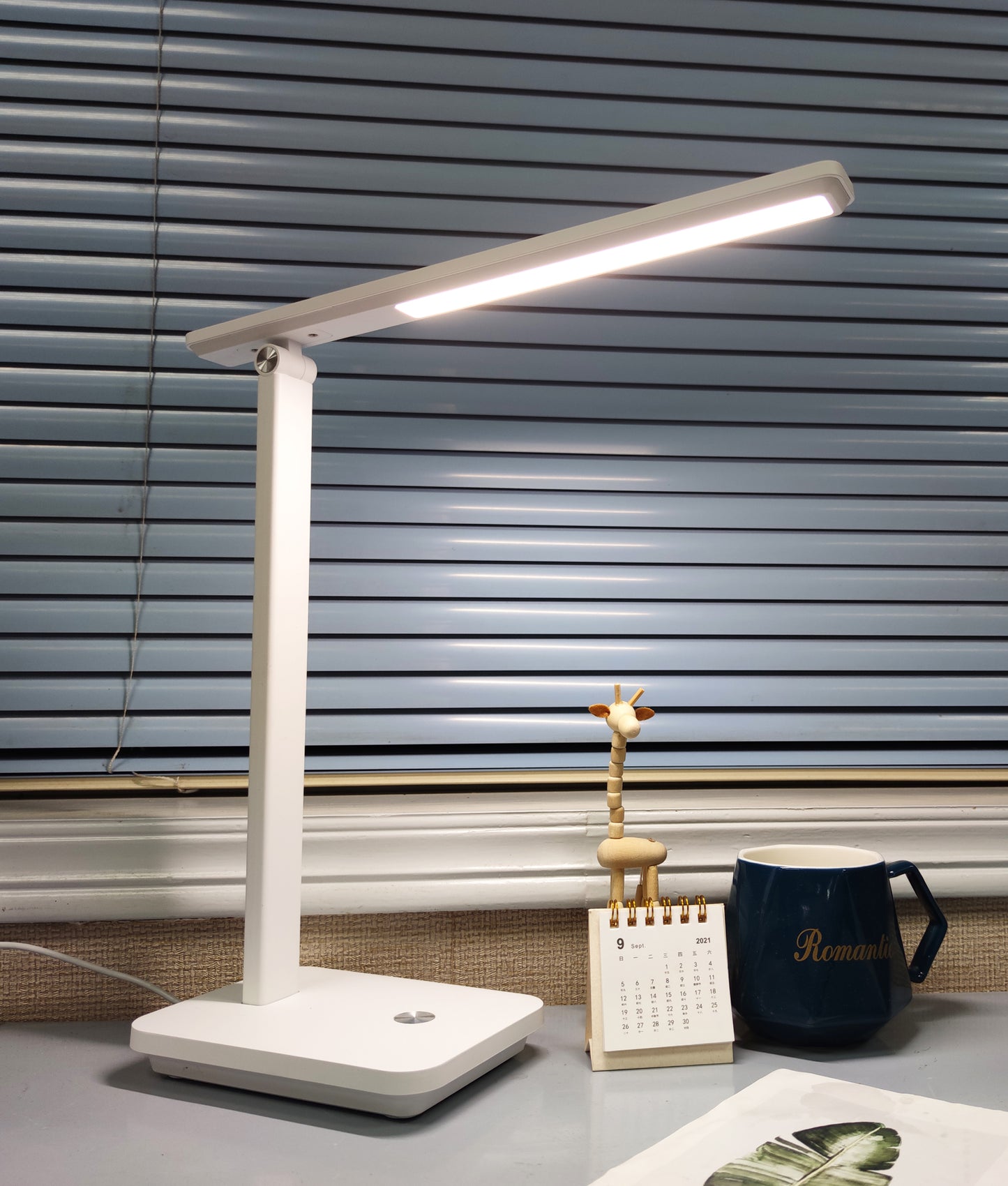 FLATMATE: D.I.Y. LED Tri-CCT Portable & Rechargeable Touch Table Lamp