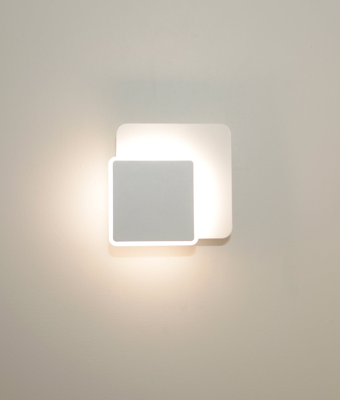 LIMA: City Series LED Tri-CCT Interior Rotatable Dimmable Wall Lights