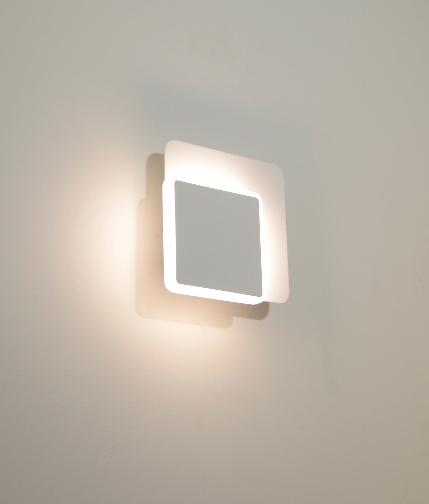 LIMA: City Series LED Tri-CCT Interior Rotatable Dimmable Wall Lights