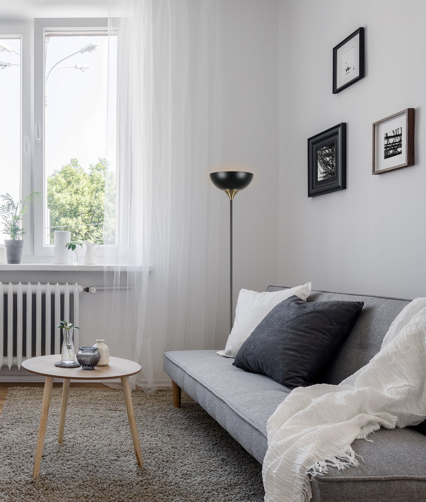 PROGETTO: Iron Matte Black / White Up Light Floor Lamps