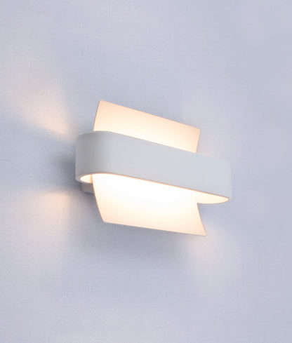 DUBAI: LED Interior Matte White Curved Wall Light