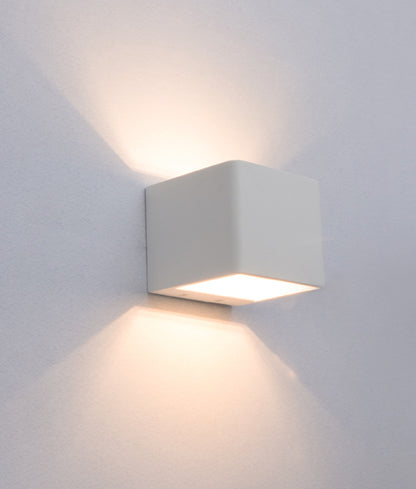 LONDON: LED Interior Matte White Cube Up/Down Wall Light