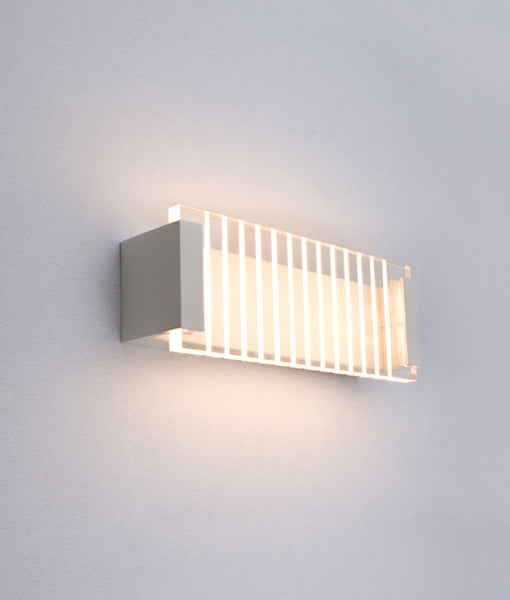VIENNA: LED Interior Rectangular with Clear / Frost Ribbed Diffuser Wall Light